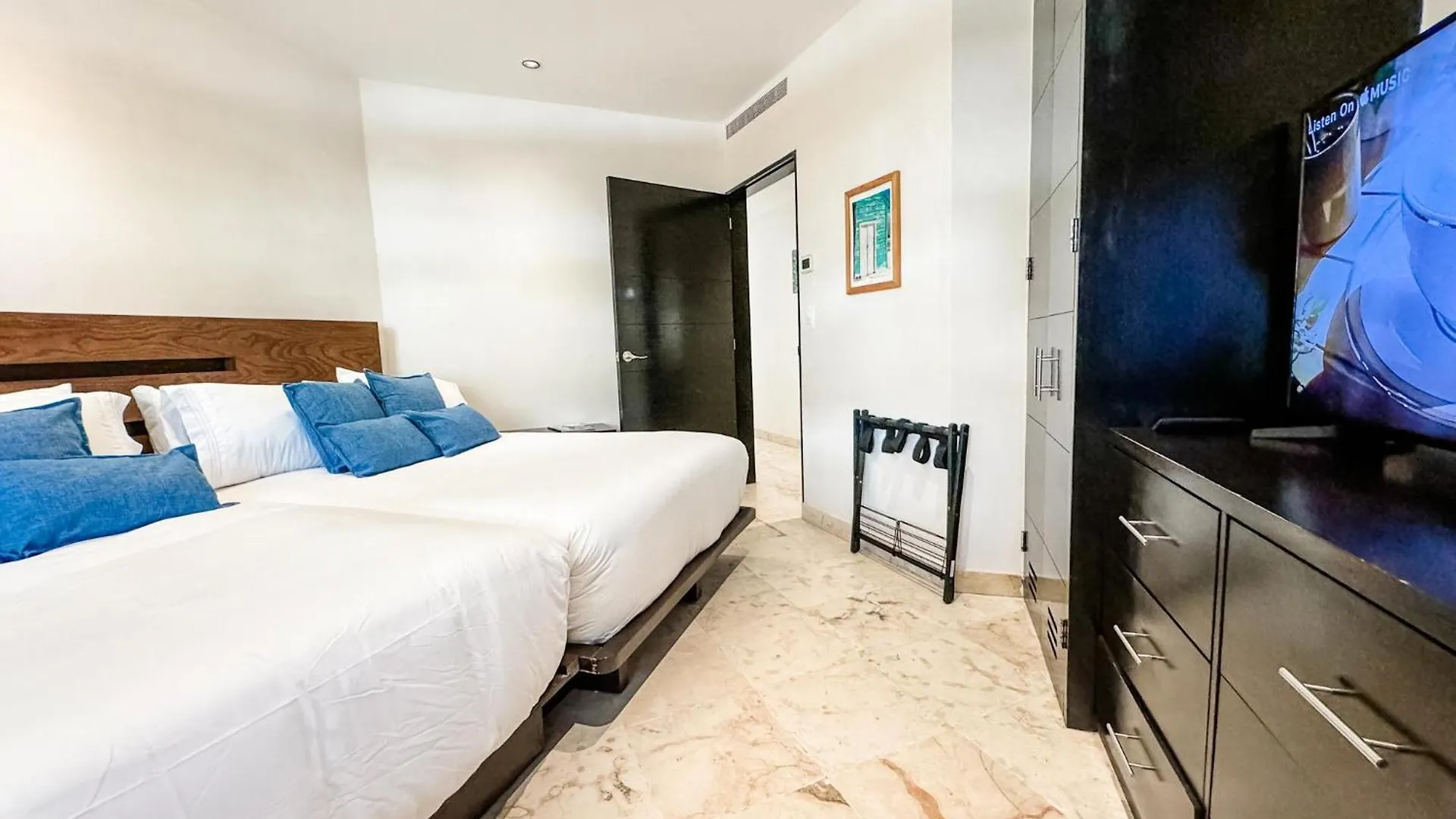 Eg818 Elements Condos 2 Bedroom Playa del Carmen Mexico
