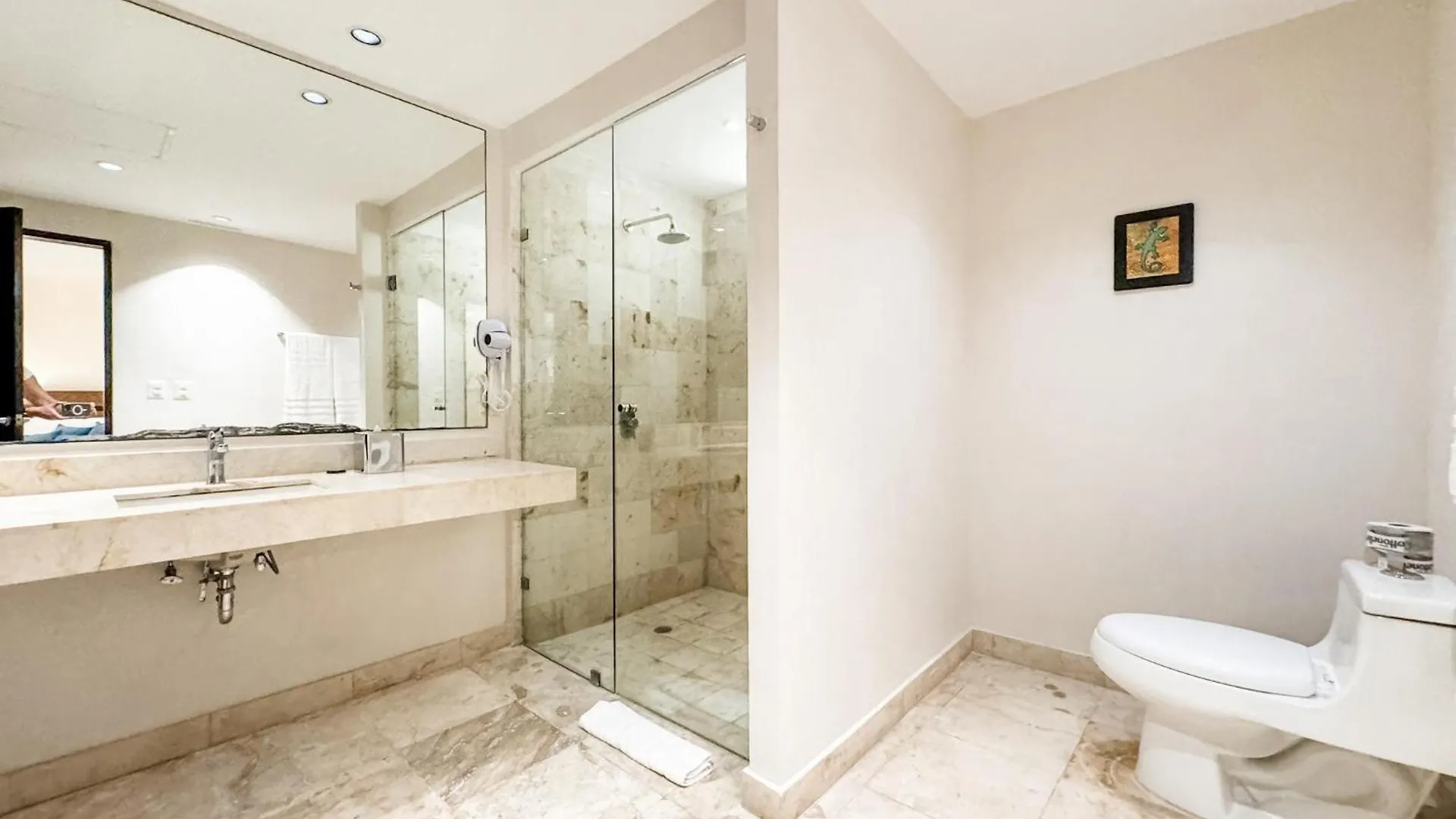 Apartment Eg818 Elements Condos 2 Bedroom Playa del Carmen