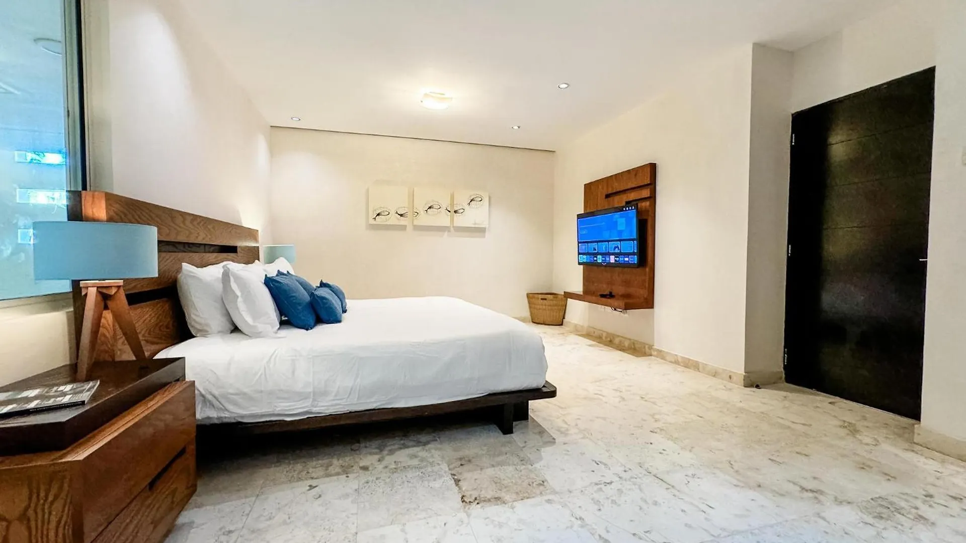 Eg818 Elements Condos 2 Bedroom Playa del Carmen Apartment