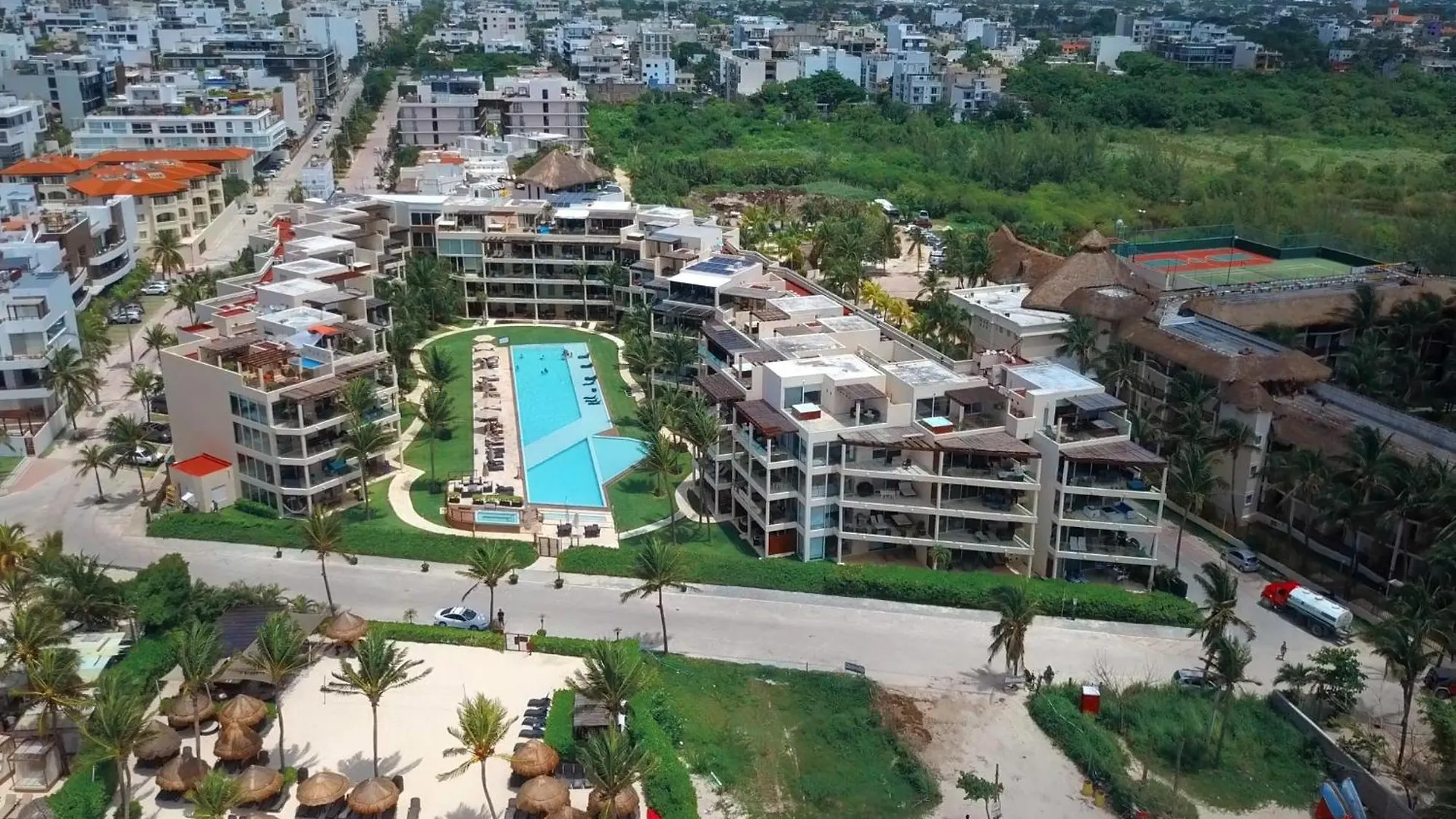 Eg818 Elements Condos 2 Bedroom Playa del Carmen Mexico