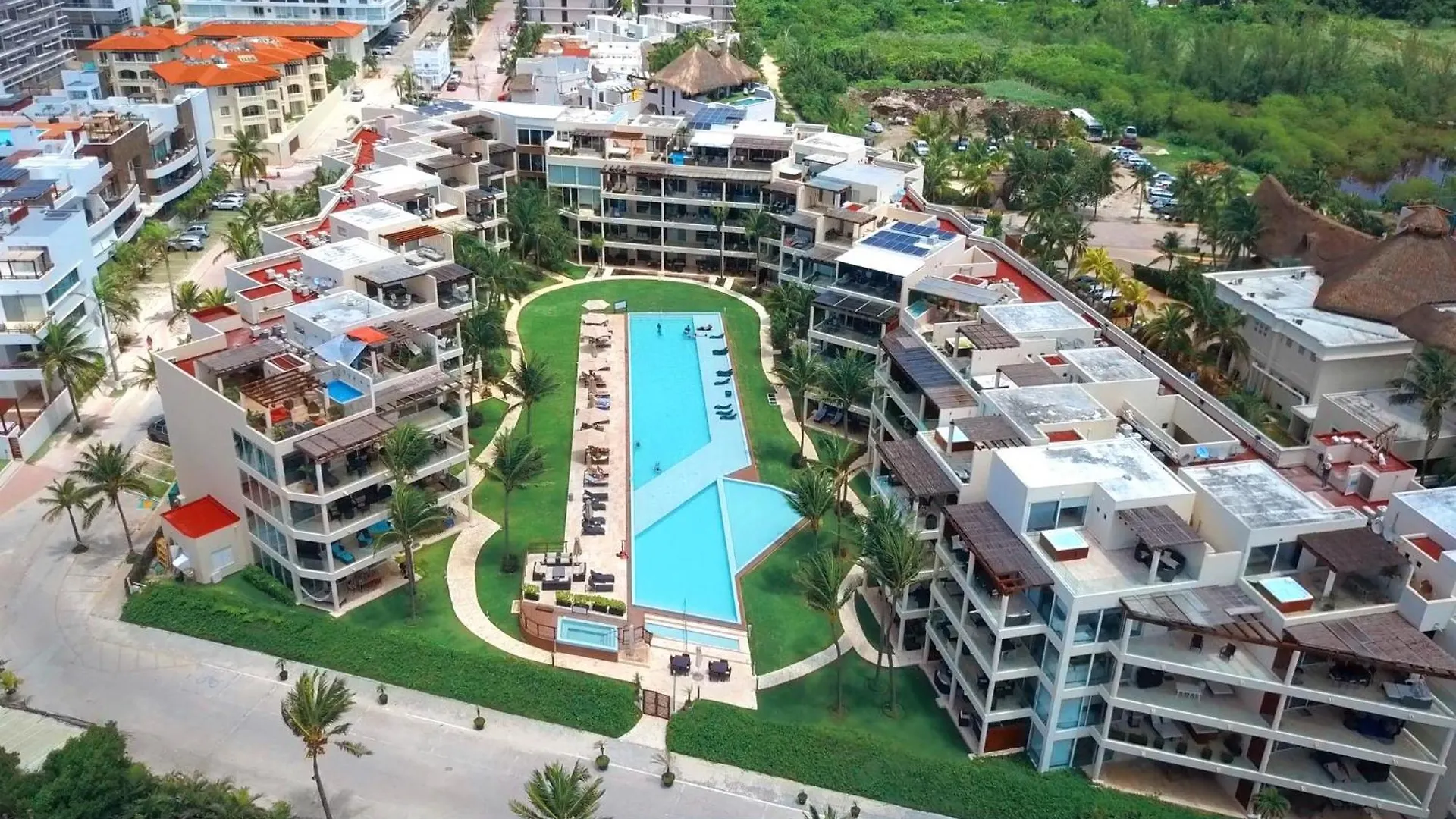 Eg818 Elements Condos 2 Bedroom Playa del Carmen Apartment
