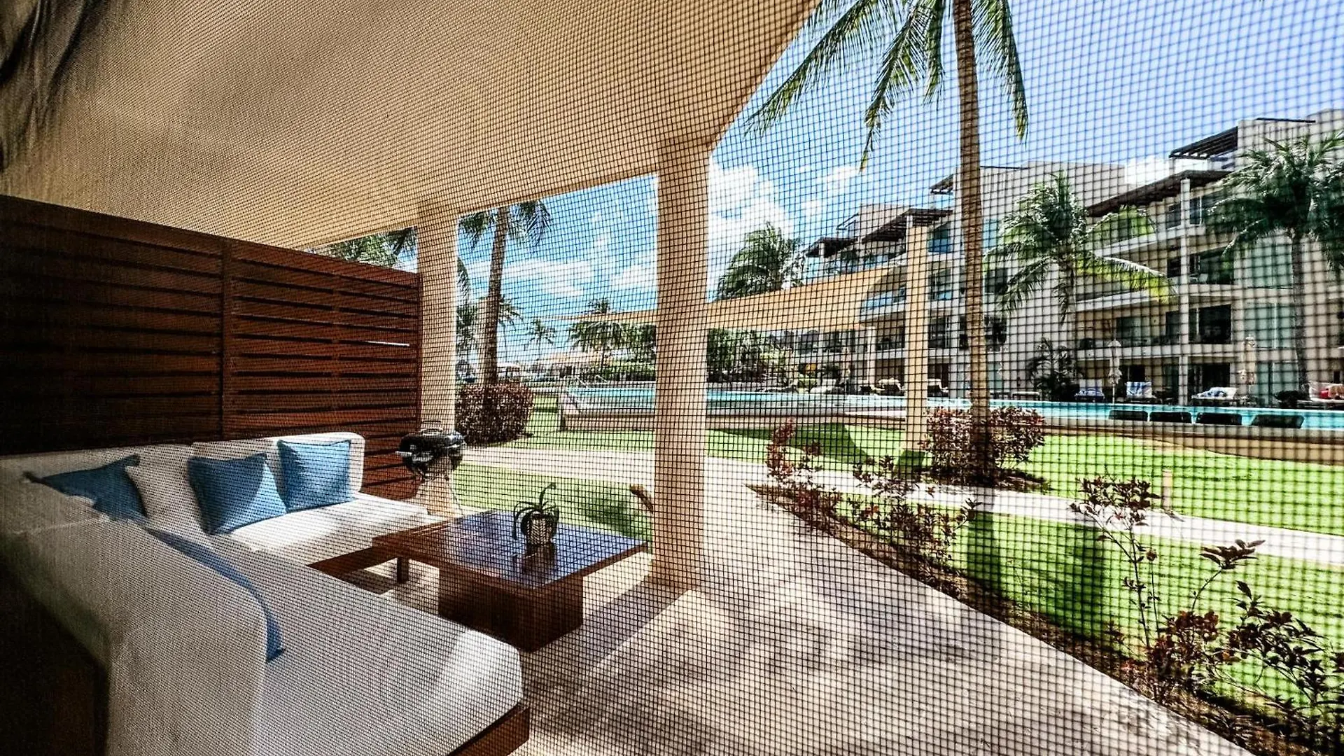 Apartment Eg818 Elements Condos 2 Bedroom Playa del Carmen
